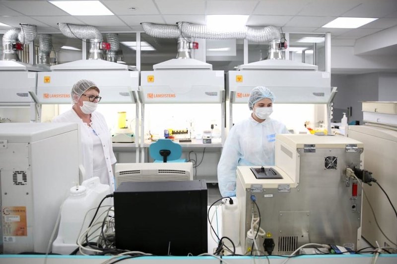 Лабораторию для тестирования на COVID-19 открыли в Иркутском диагностическом центре