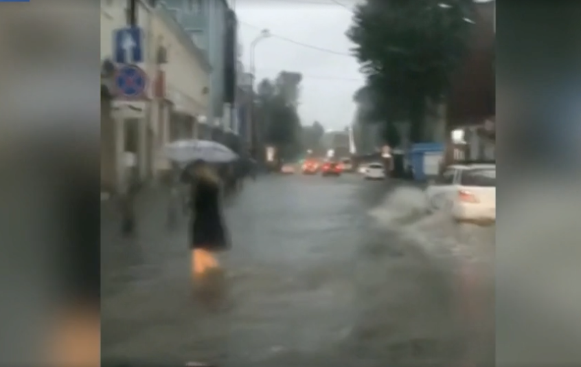 Половина месячной нормы осадков выпала в Иркутске за день