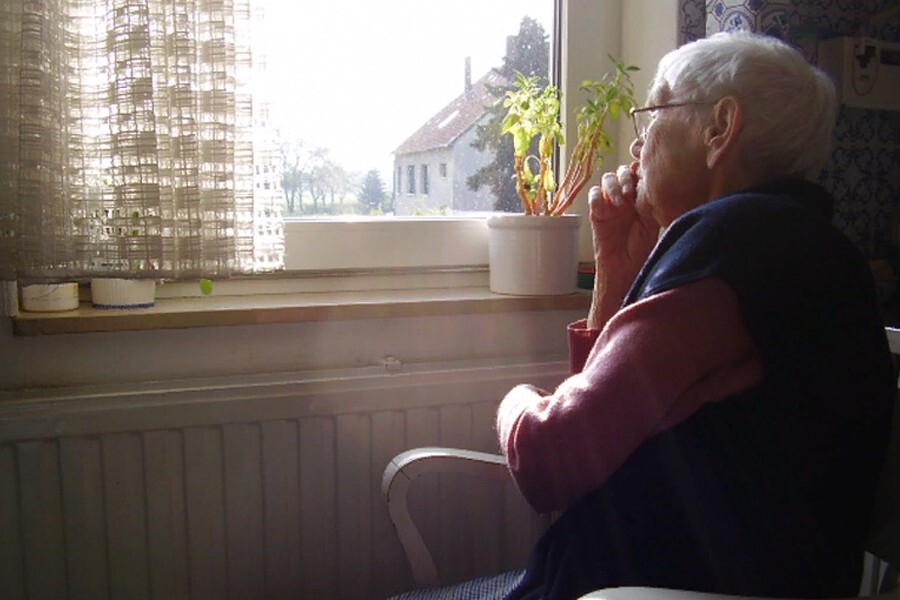 Жители Иркутской области старше 60 лет и без вакцины отправлены на самоизоляцию