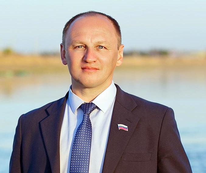 Хороший дрын для депутата Законодательного собрания Иркутской области Романа Габова