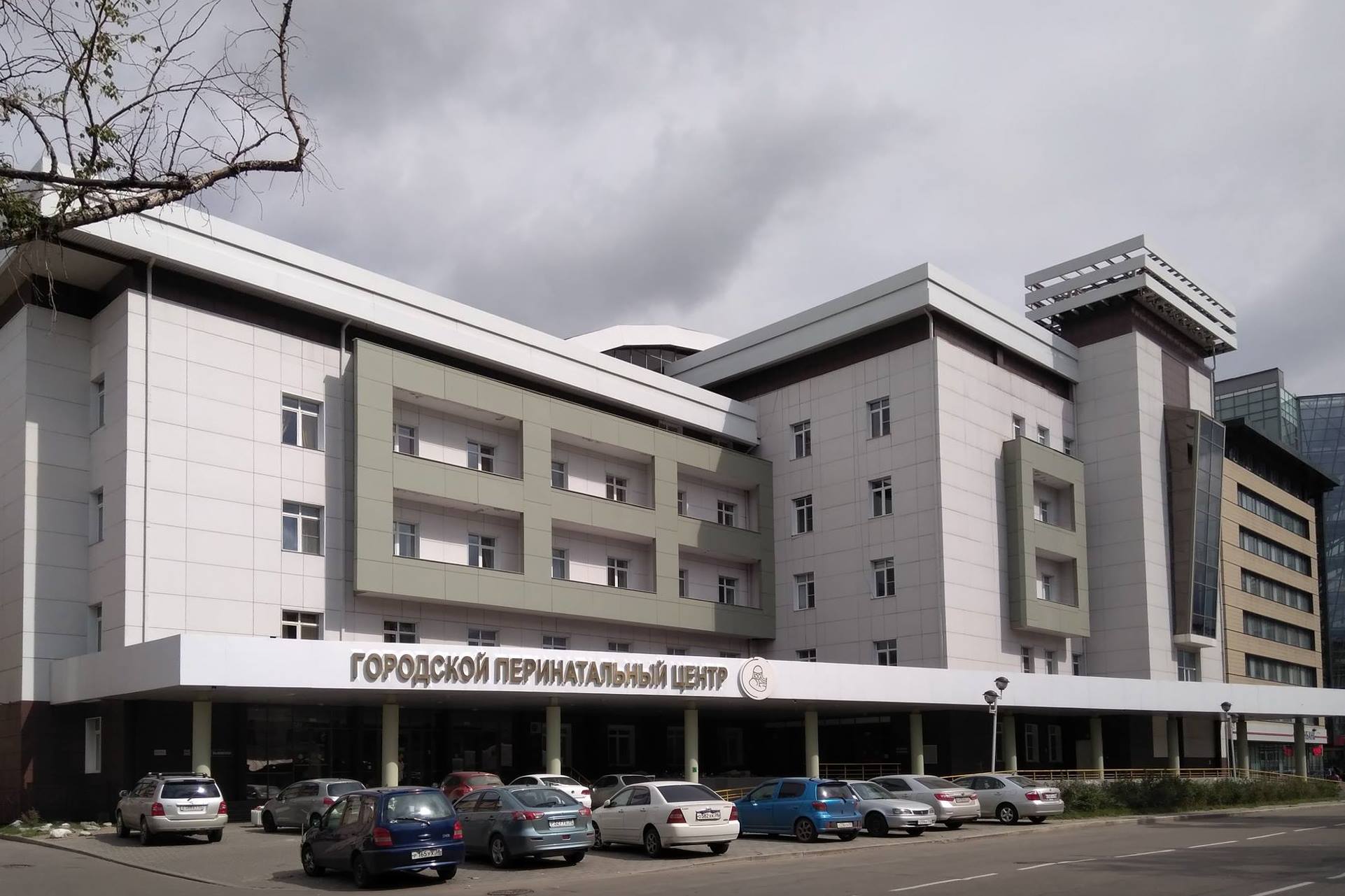 «Уже больше года беременные женщины не могут получить нормальное наблюдение»