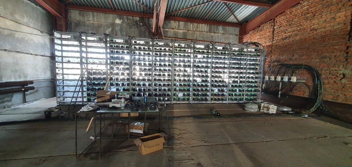 Майнерам в Иркутской области ограничат режим потребления электроэнергии