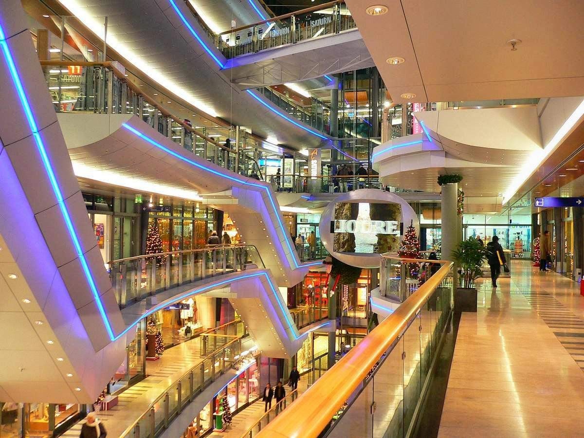 «Торговля станет стихийной, убогой и криминализированной»