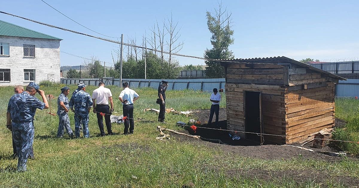 Уголовное дело заведено по факту гибели трех человек в Бозойской колонии
