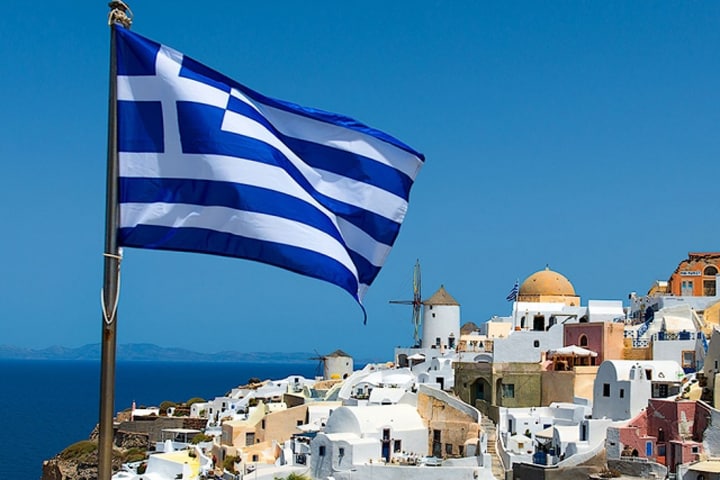 Визовые центры Греции в России приостановили приём документов