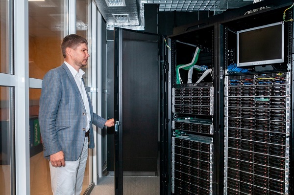 Суперкомпьютер установили в иркутском политехе