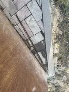 Мэр Саянска публично высказал недовольство работами по благоустройству, которые выполняла строительная компания Красноштановых