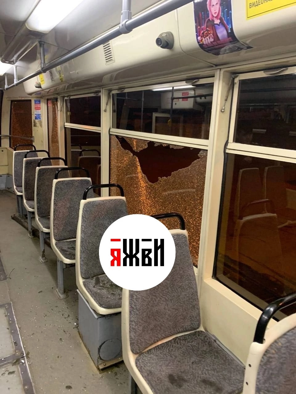 В Иркутске обстреляли трамвай