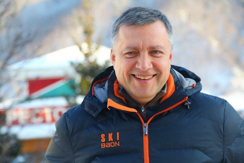 Губернатор сегодня отмечает день рождения