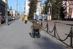 Иркутяне сами проверили качество благоустройства Карла Маркса