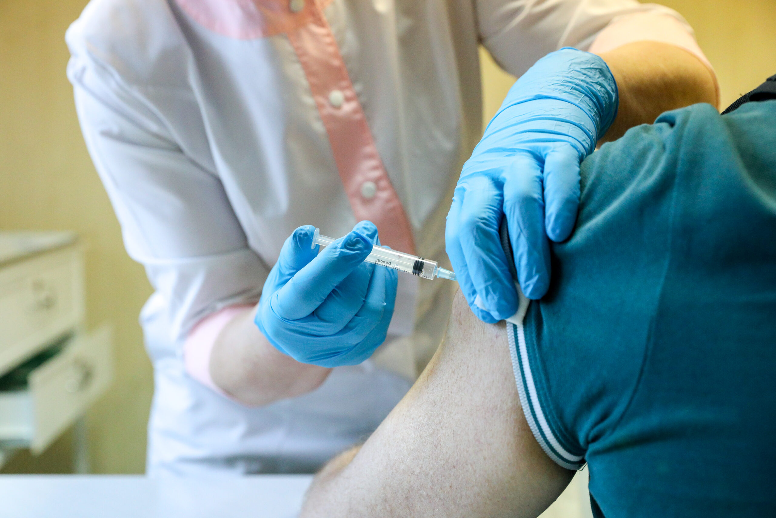 Мобилизованных жителей Иркутской области вакцинируют