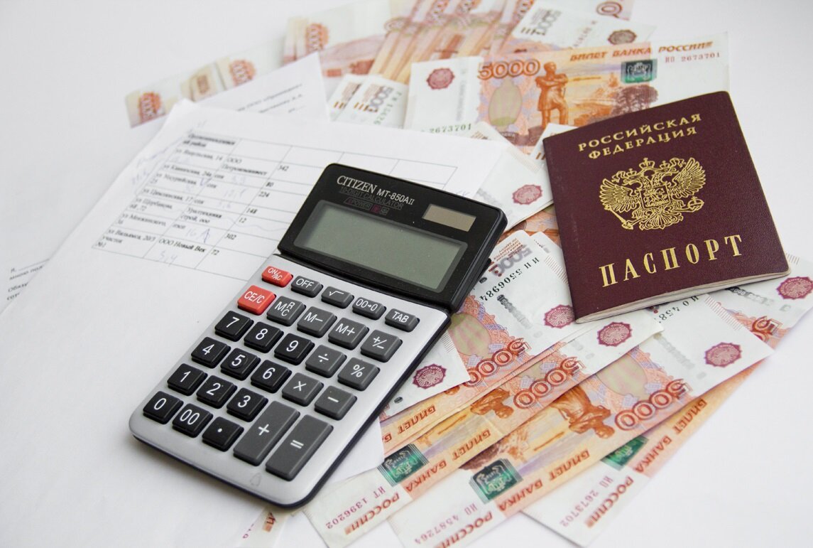 Продавец похитила почти 1,5 млн, оформляя кредиты на покупателей без их согласия