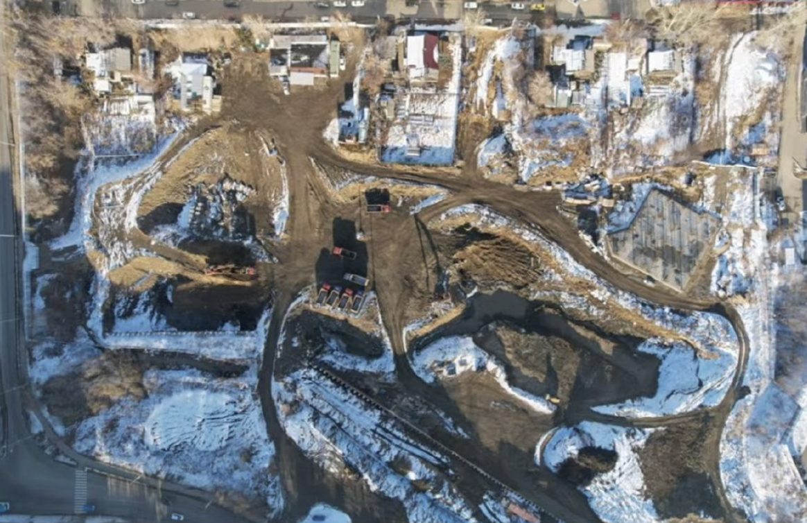 «Представитель СПМК-7 отказался обсуждать ход строительства школы, покинув зал Думы Иркутска