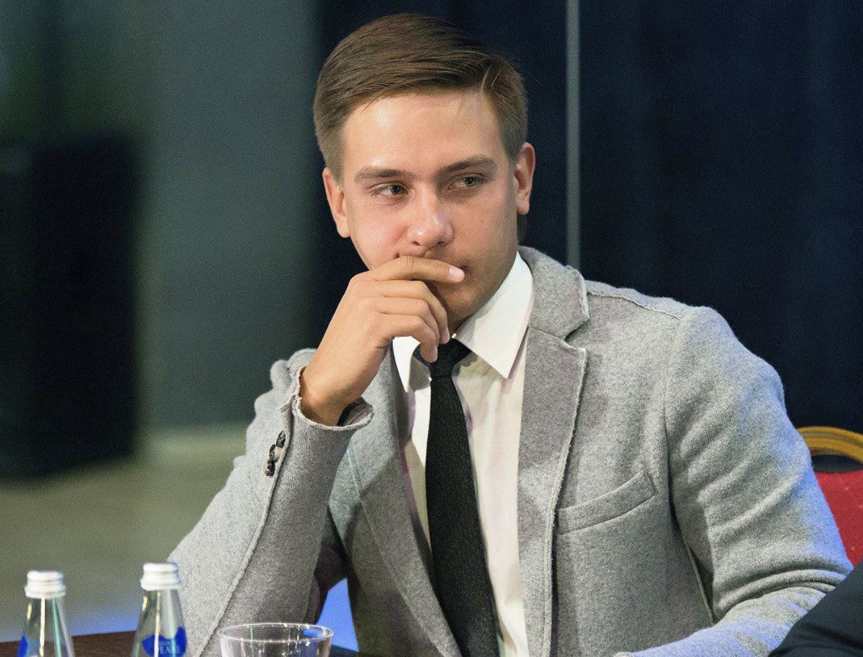 «Уехавших назвал «ребятами с поверхностным мышлением»