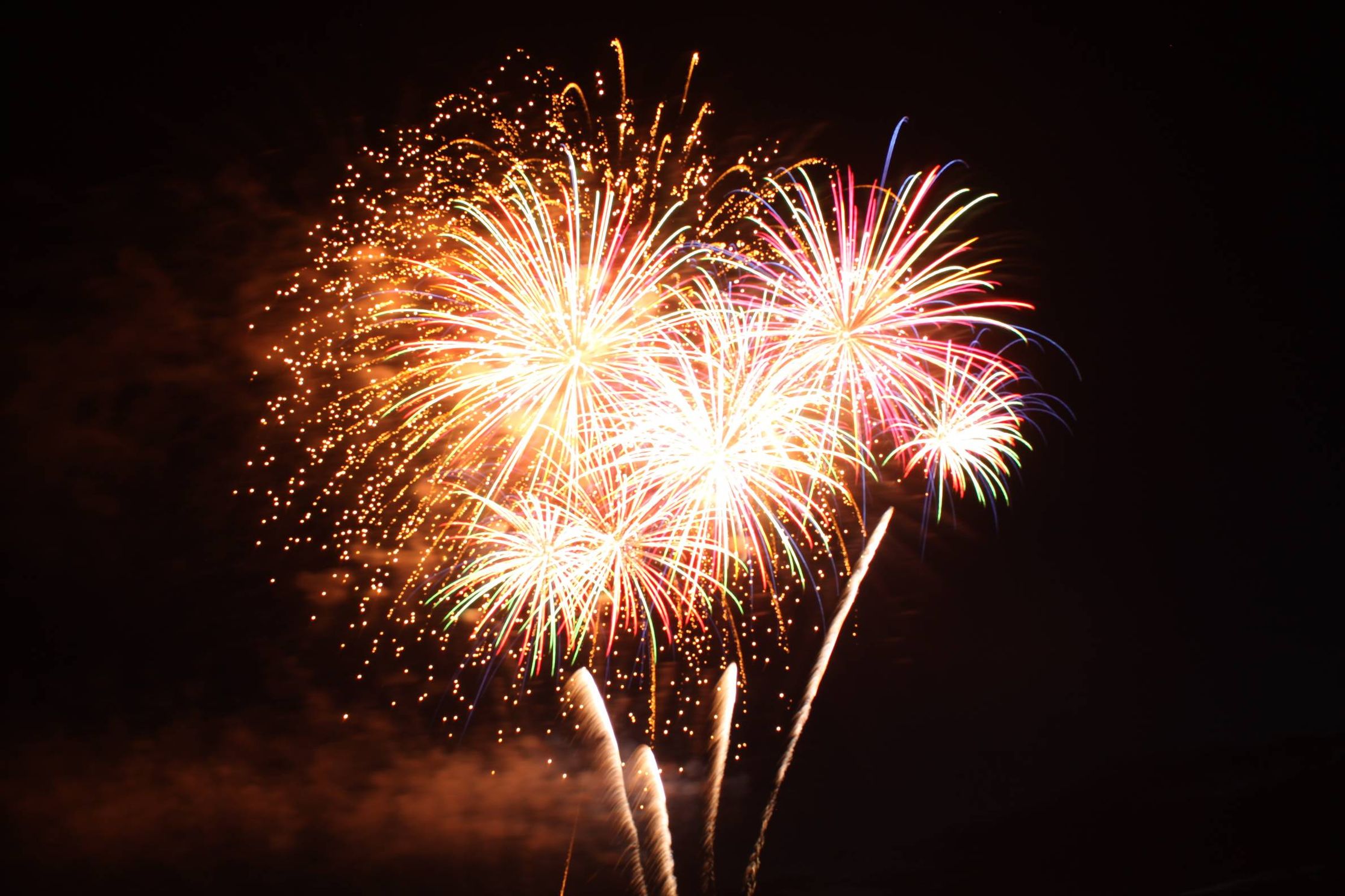 Около 150 площадок для запуска фейерверков будут действовать в Приангарье