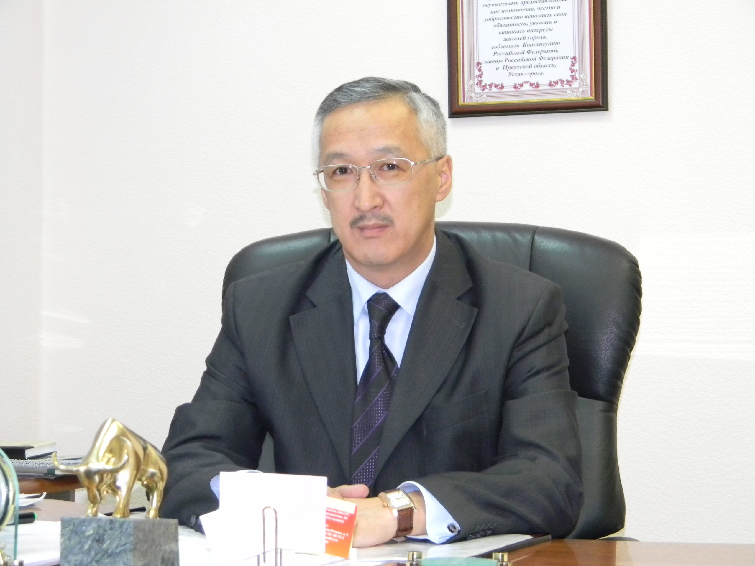 Мэр Свирска Орноев написал заявление о приостановке членства в «ЕР»