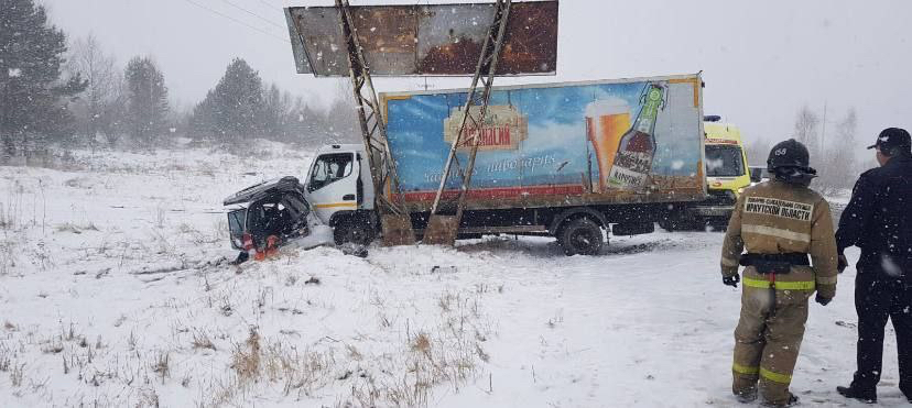 Пять человек погибли в ДТП в Иркутском районе 