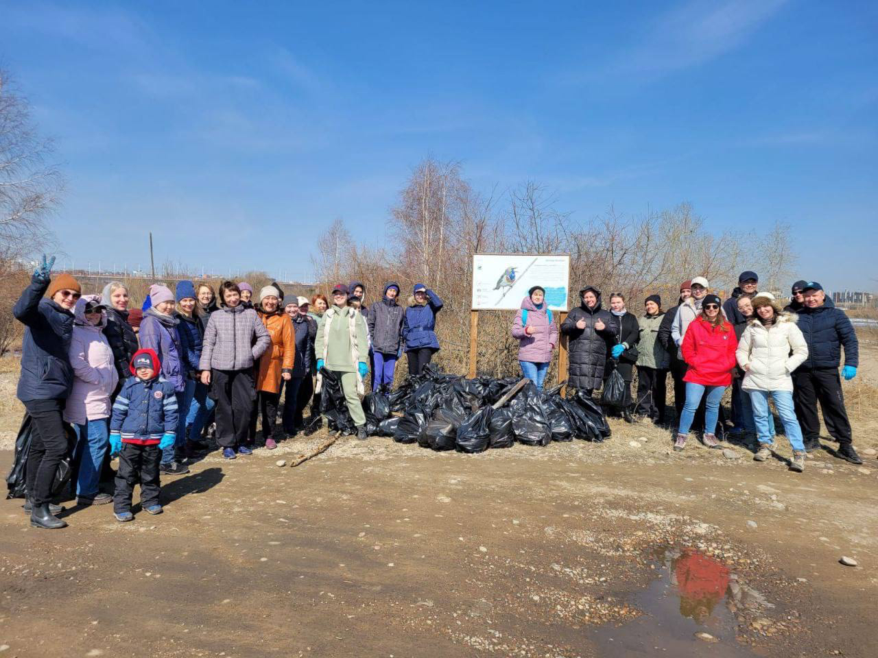 В Иркутске проходит общегородской субботник