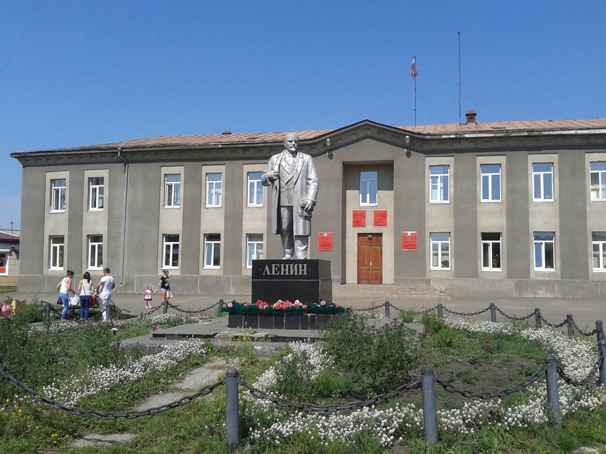 «Хорошего дрына может получить администрация Тулуна и мэр Юрий Карих»