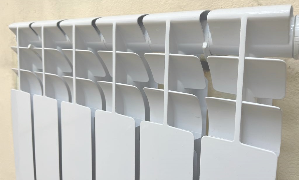 Системы теплоснабжения обновят в 28 многоквартирных домах Иркутска этим летом