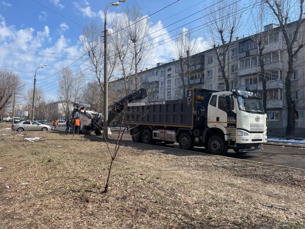 Дорожный ремонт ведут в Иркутске все выходные 