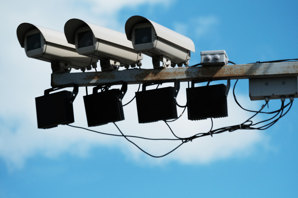 37 новых камер установят на Академическом мосту Иркутска