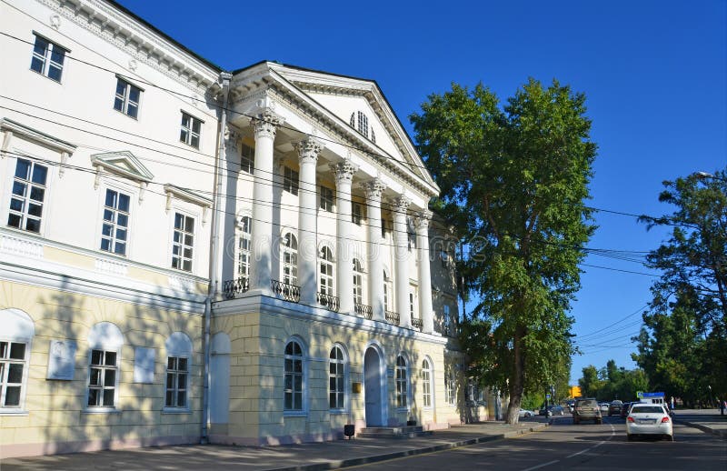 Жаркие выходные в Иркутске снова пообещали метеорологи