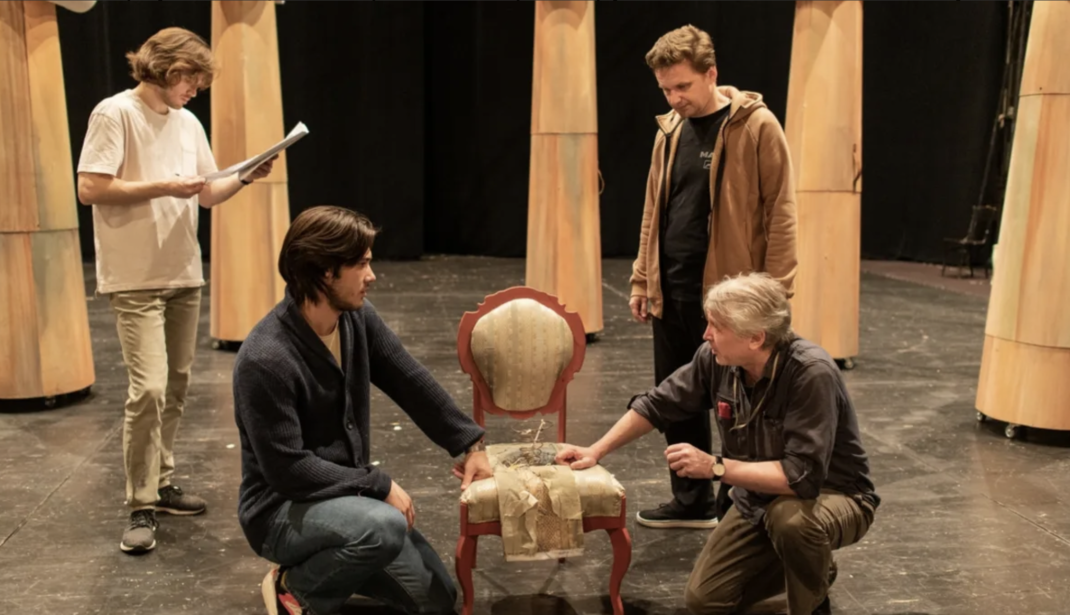 Комедию «Двенадцать стульев» поставили в иркутском драмтеатре