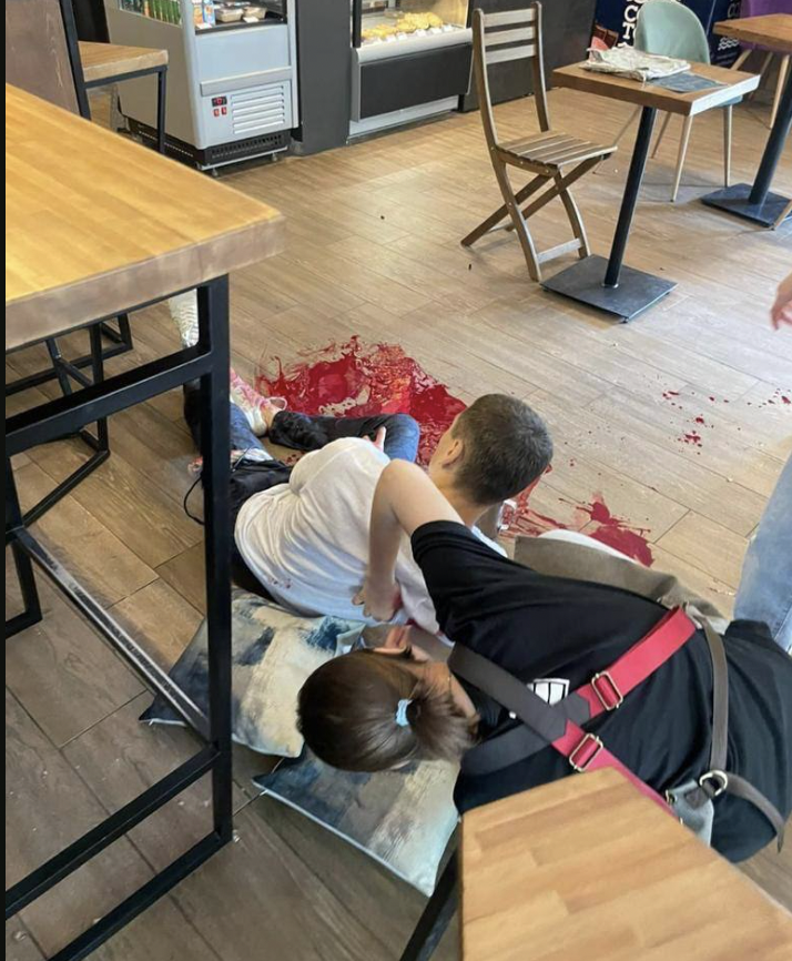 В Ангарске в кафе убит мужчина и серьезно ранен второй