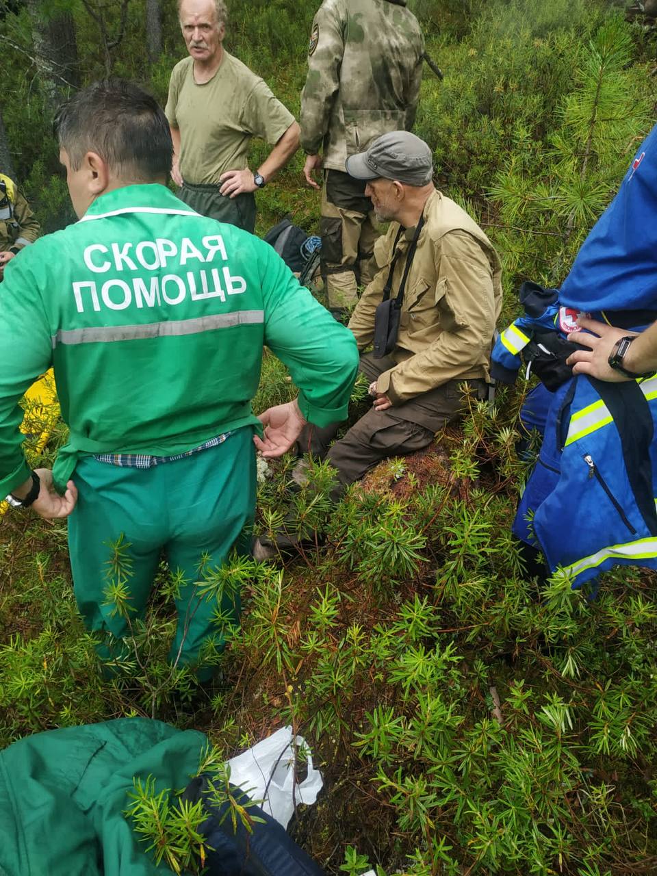 Иркутского фотографа, упавшего со скальника, эвакуировали спасатели