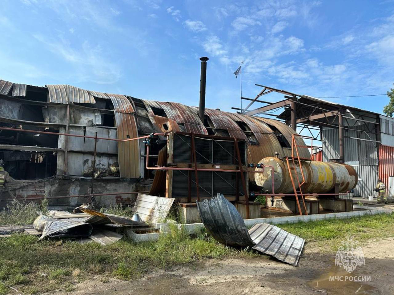 В Ангарске на установке по переработке нефтепродуктов произошел пожар