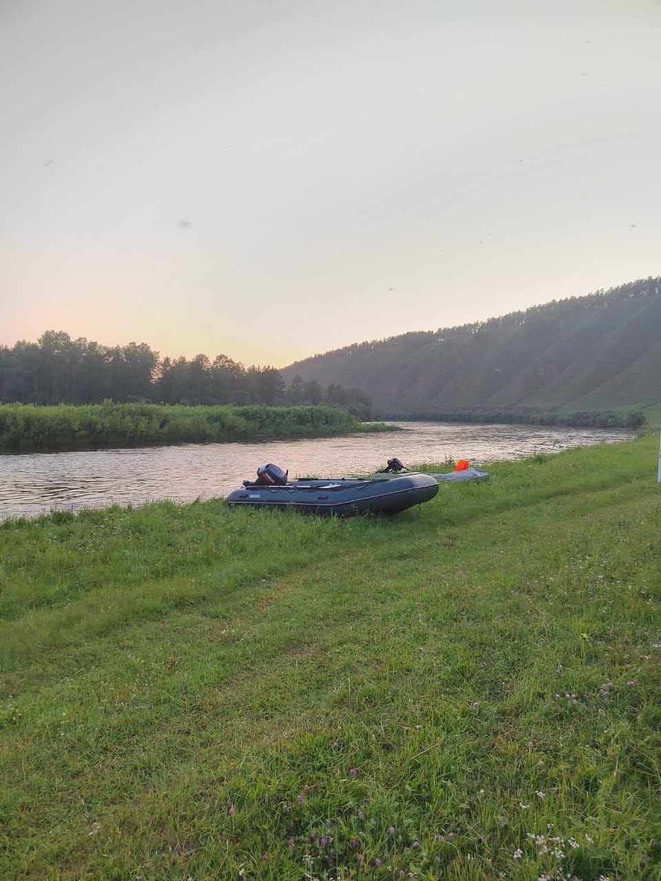В Качугском районе двухлетний мальчик утонул, пока мать отвлеклась на рыбалку