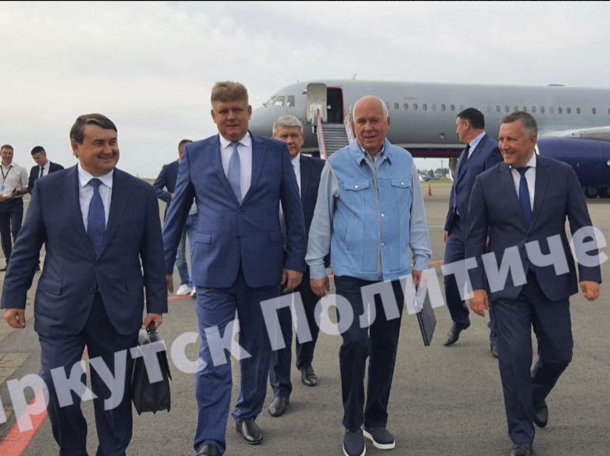 Глава «Ростеха» Чемезов и помощник президента РФ Левитин прибыли в Иркутск