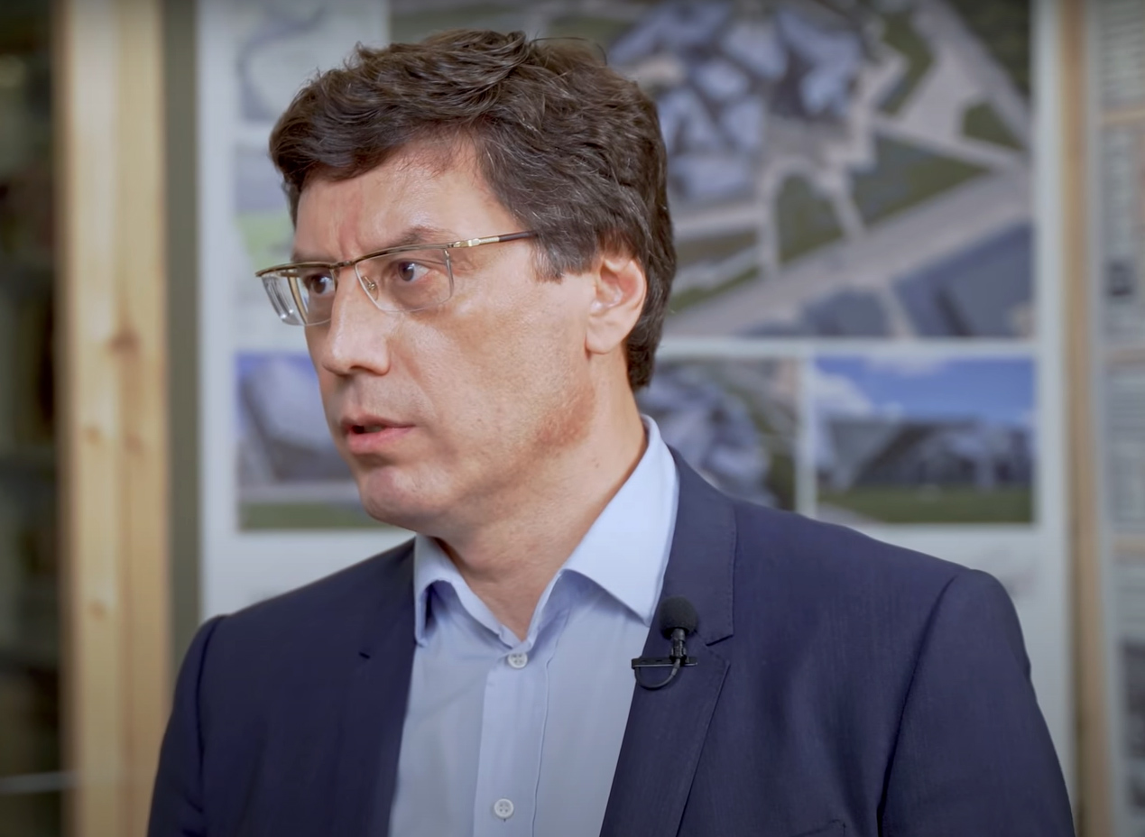 «Судиться Дикунов начал гораздо раньше, чем сошел с ума»