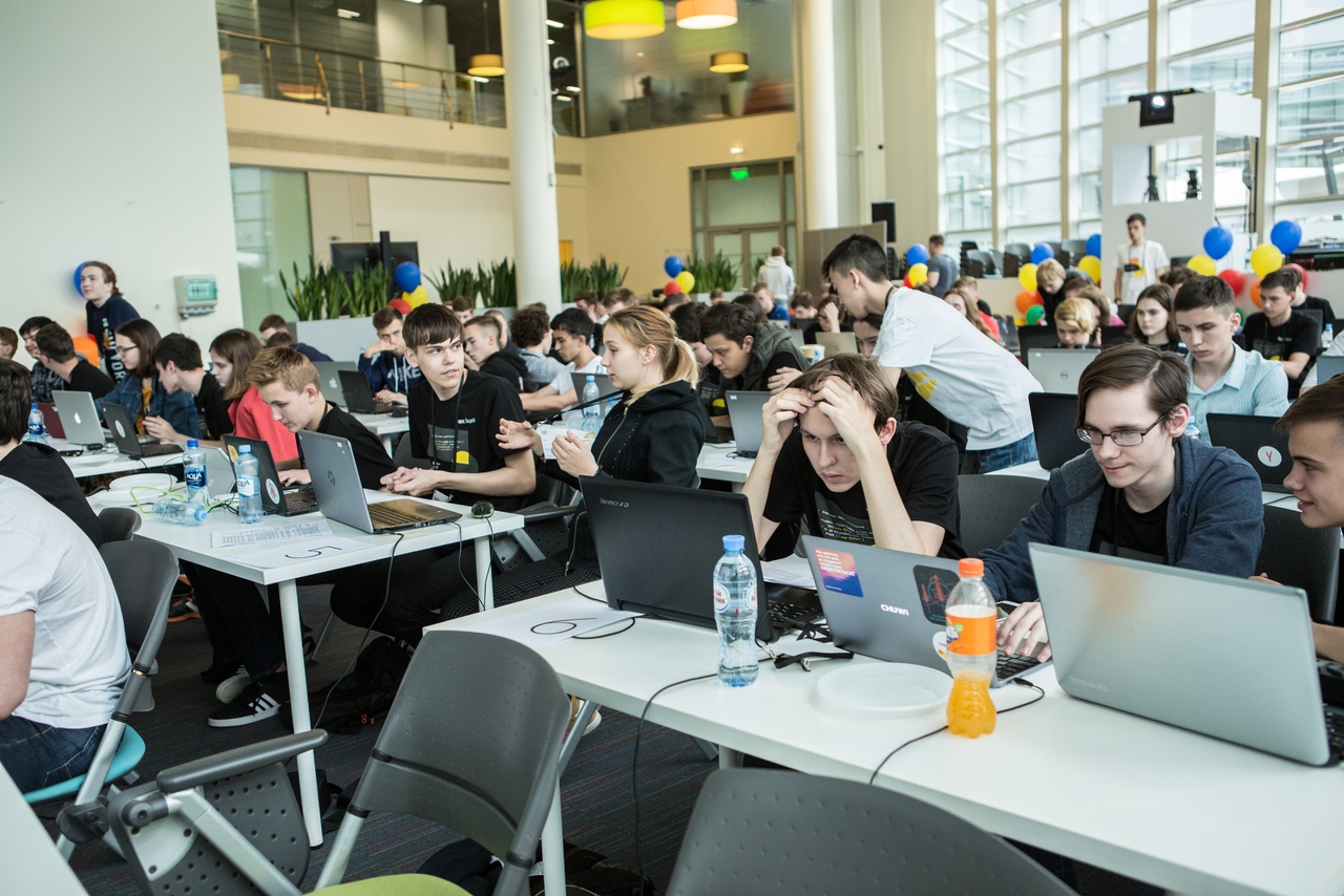 Яндекс Лицей ведет набор на бесплатные курсы программирования в Иркутской области