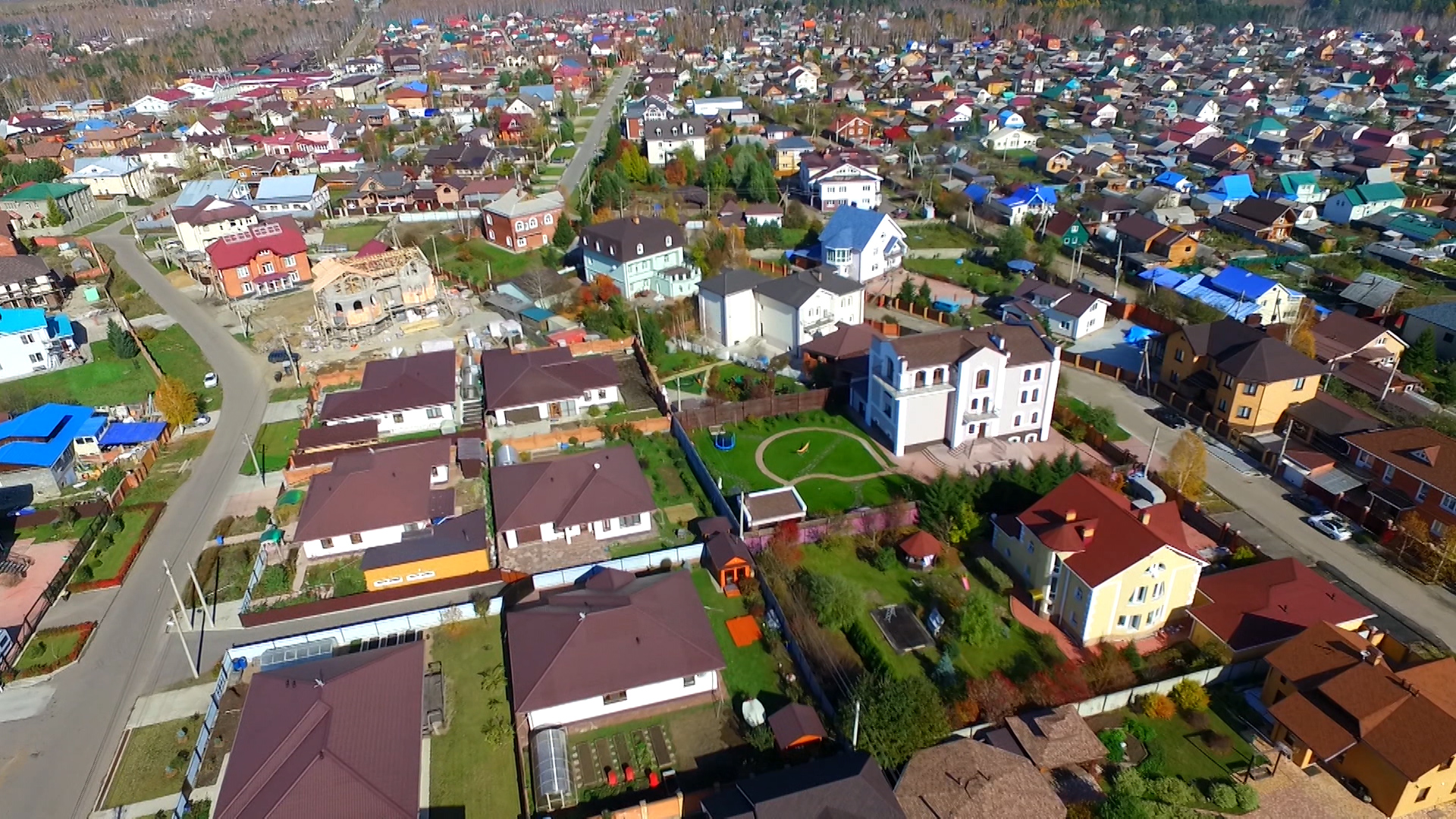 Бывший замглавы Молодежного получил срок за мошенничество с землями