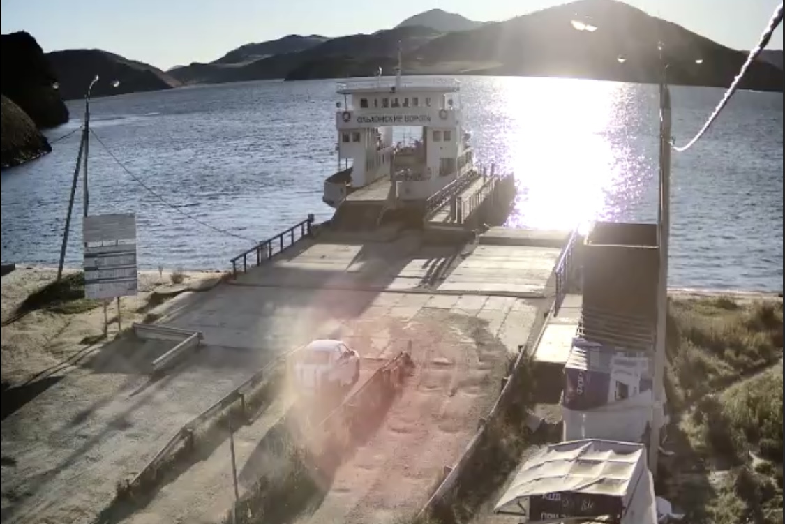 Онлайн-камеры заработали на Ольхоне рядом с переправой