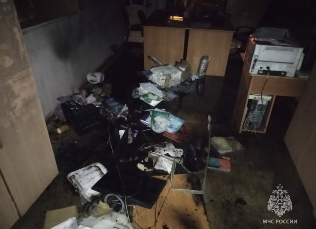 Крупный пожар удалось предотвратить в иркутской школе