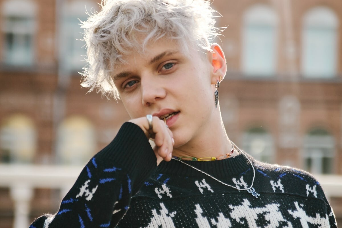 Ваня Дмитриенко прервал концерт в Иркутске, чтобы помочь девушке