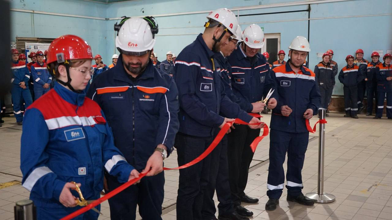 Иркутские депутаты приняли участие в открытии нового гидроагрегата на ГЭС