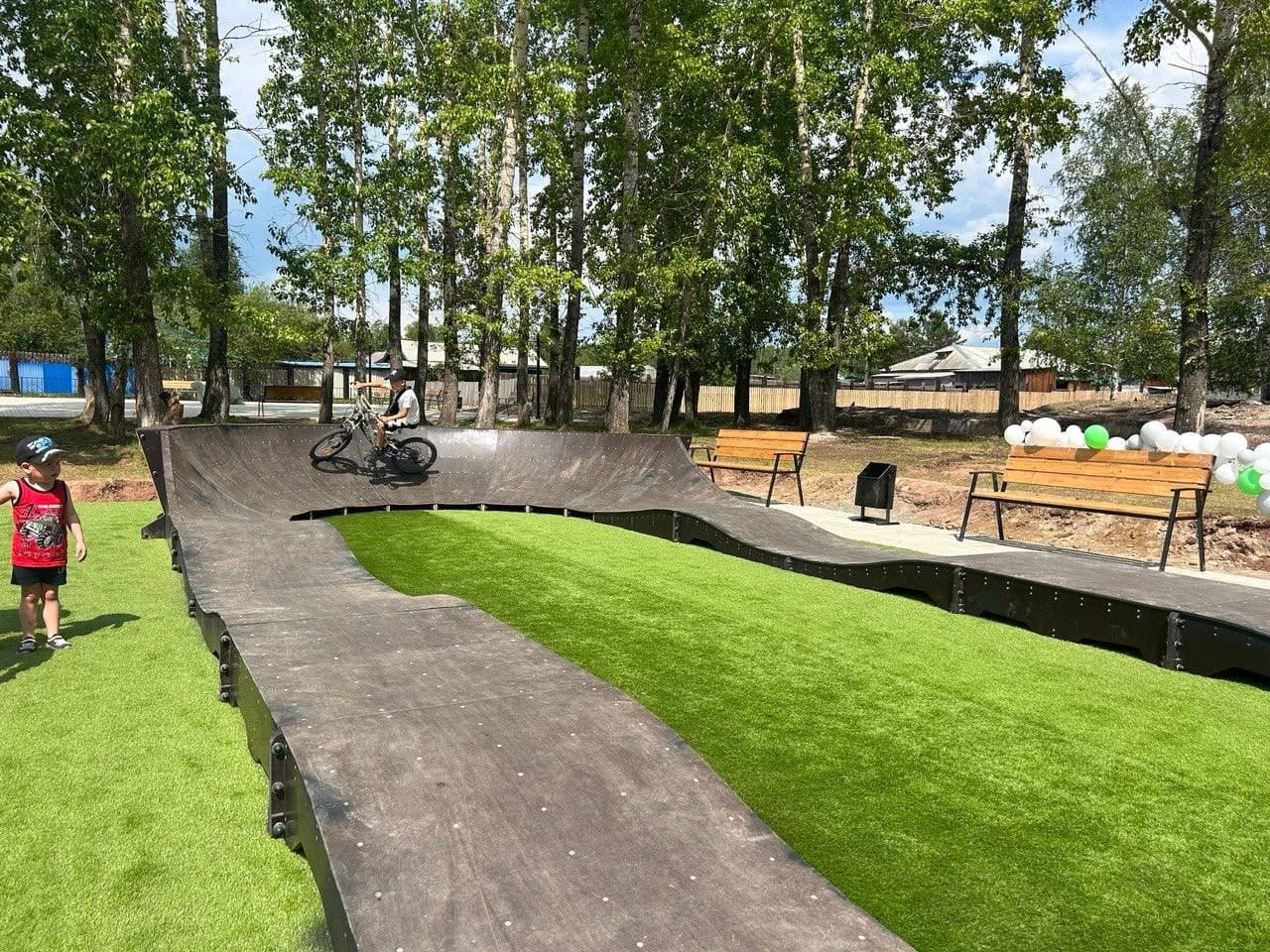 Спортплощадку за 2 млн рублей построили в Братском районе