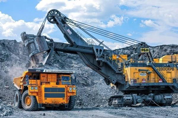 На Черемховском месторождении обновят технику на 2 млрд