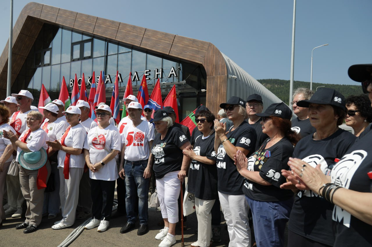 В Усть-Куте открыли новый железнодорожный вокзал на станции Лена