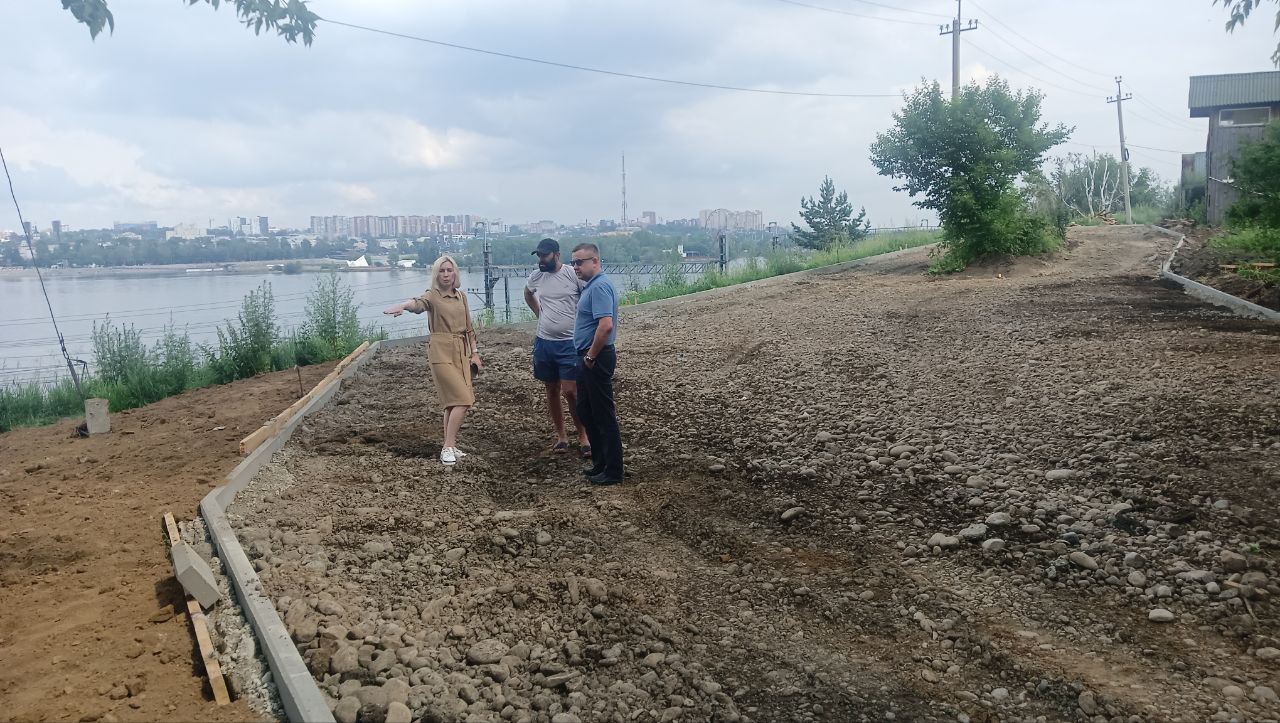 Благоустройство дворов и общественных пространств в Иркутске ведется под депутатским контролем