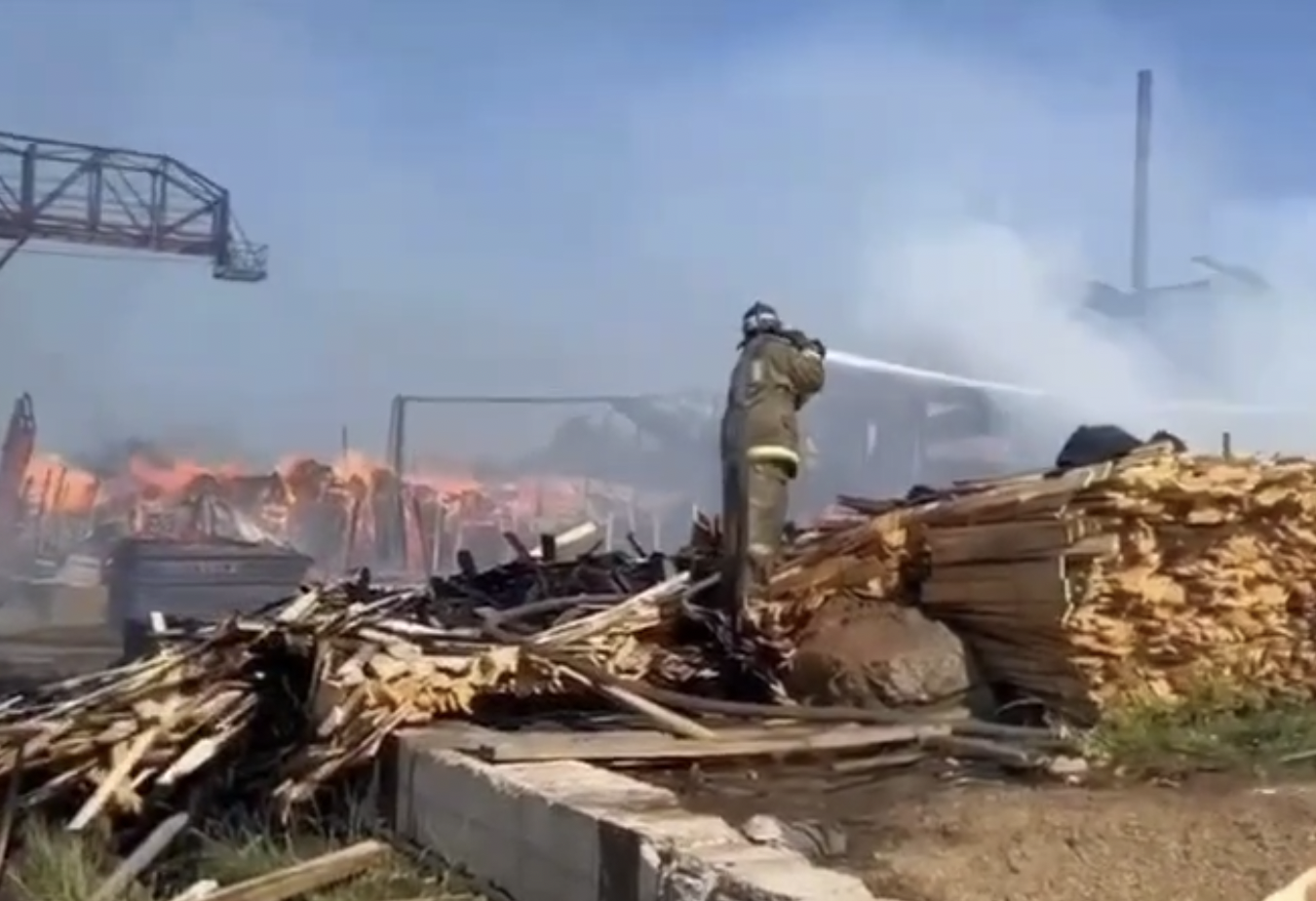 «Серия крупных пожаров в Братске может быть связана с предстоящими выборами»