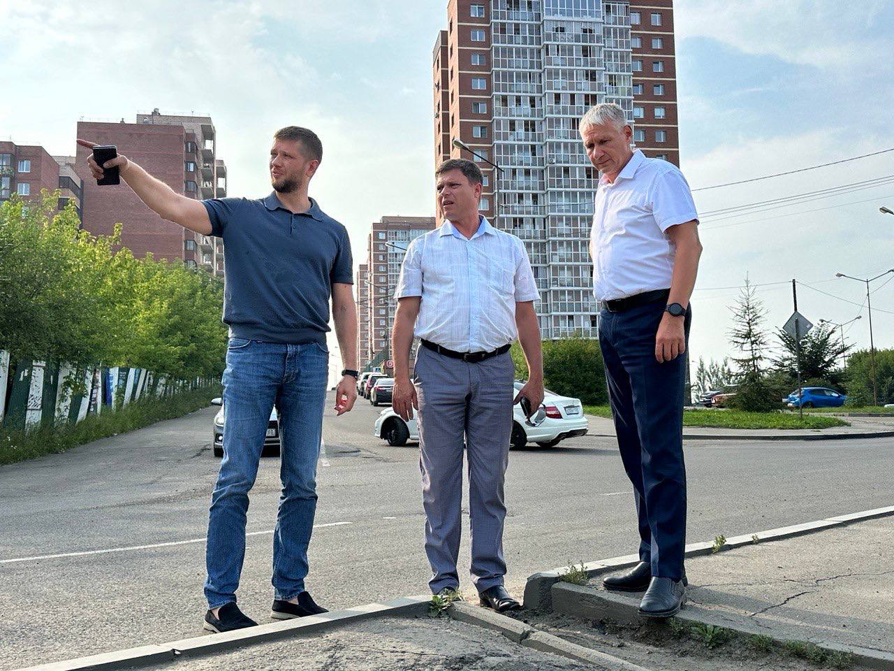 Благоустройство и ремонты в Университетском на контроле спикера Думы Евгения Стекачева