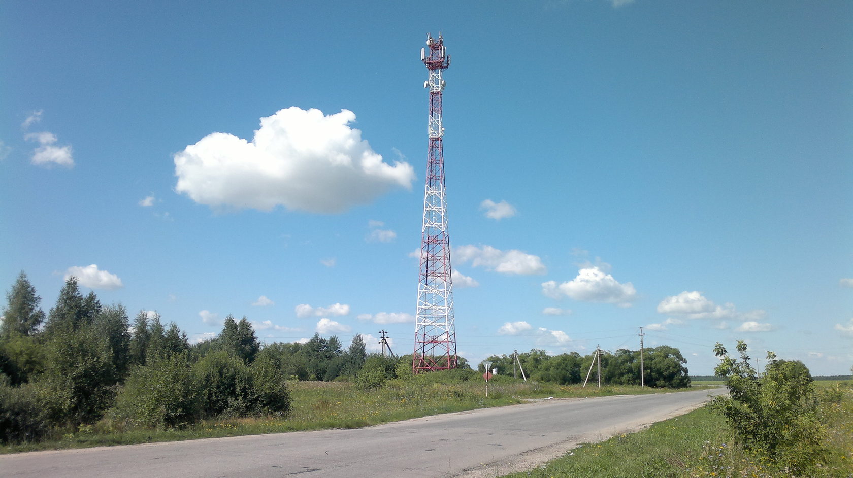 Кобзев поручил обеспечить бесперебойную мобильную связи вдоль трасс в Приангарье