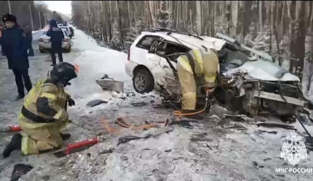 В ДТП на федеральной трассе в Слюдянском районе погибли два человека