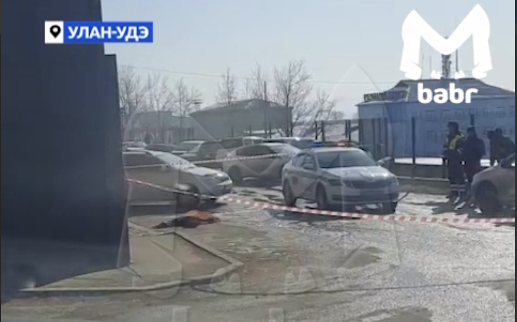 «Подросток выпал из окна многоэтажки в Улан-Удэ»