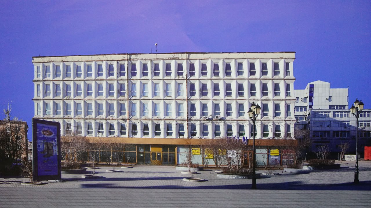 Здание Дом быта использовать под подразделения мэрии предложили депутаты